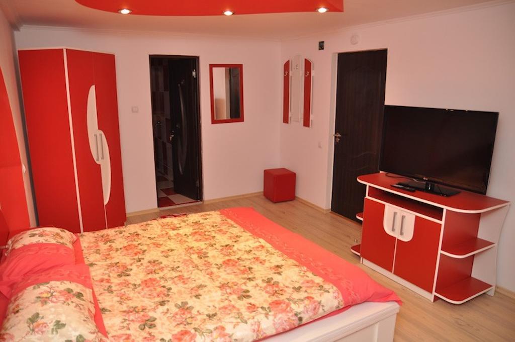 Pensiunea Brancoveneasca Campulung Room photo
